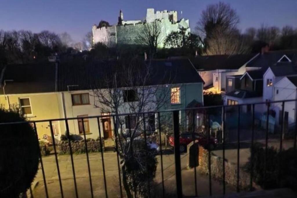 OystermouthCastle View - Flat In Mumbles - Free Parkingアパートメント エクステリア 写真